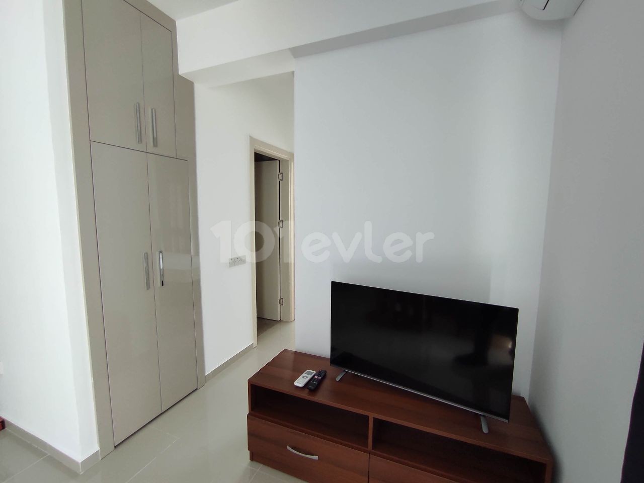 2+1 Flat for Rent in a New Building with Easy Access in Kyrenia Central Location