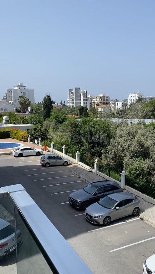 3+1 Wohnung zur Miete im Kyrenia Center