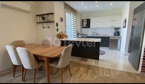 3+1 apartment for rent in Kyrenia Center