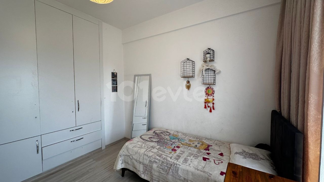 Spacious 2+1 apartment  for sale in Ozanköy, Kyrenia!