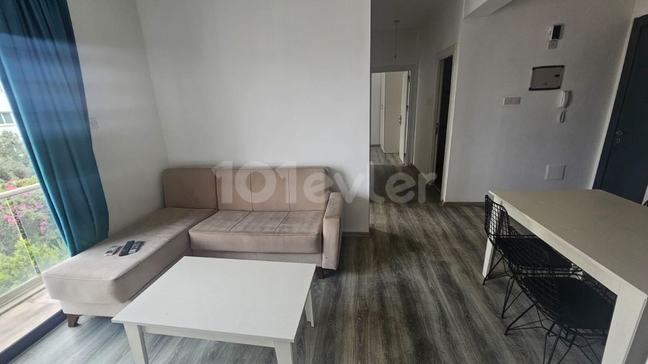 Girne Merkez'de  Kiralık 2+1 Modern Eşyalı Daire