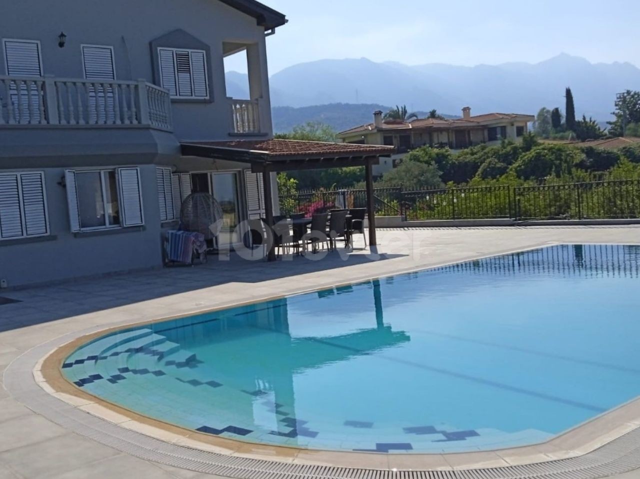 Villa Zum Verkauf Mit Privatem Pool Mit Herrlichem Blick Auf Kyrenia Olivenhain ** 