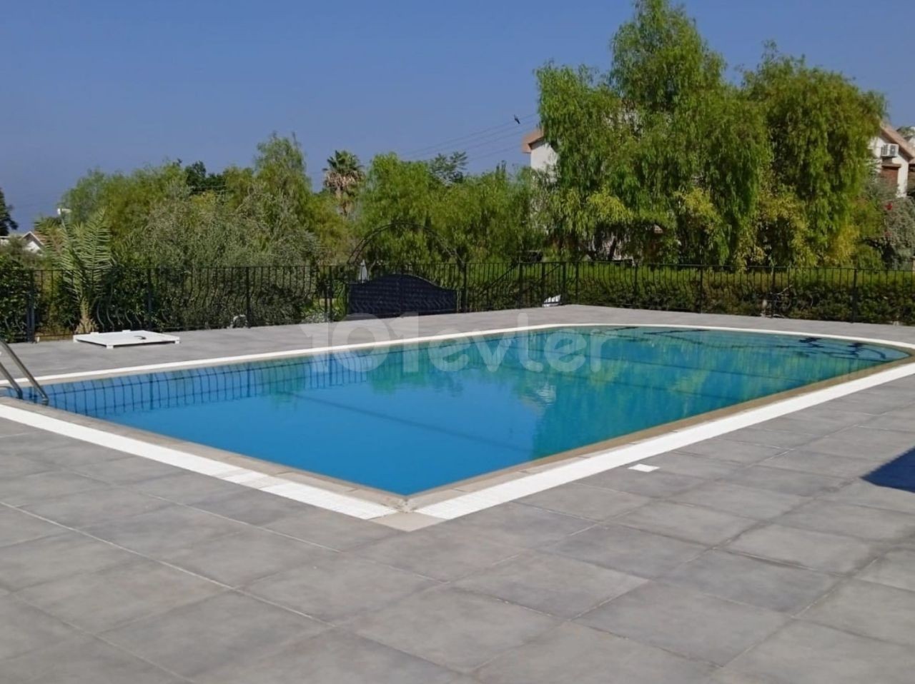 Villa Zum Verkauf Mit Privatem Pool Mit Herrlichem Blick Auf Kyrenia Olivenhain ** 