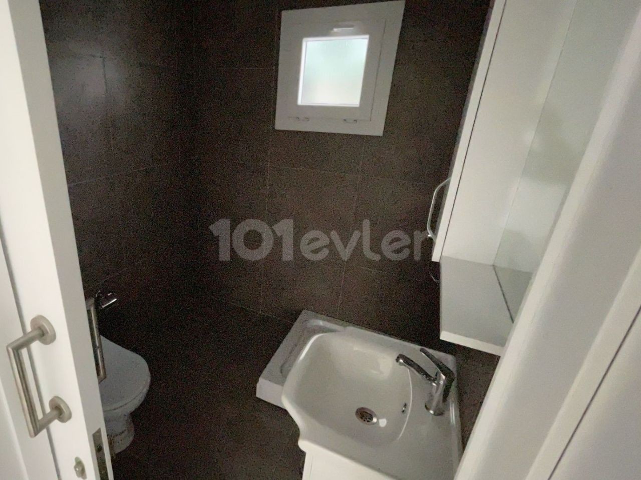 2+1 New Apartment For Rent In Gazimağusa In A With Pool Sites