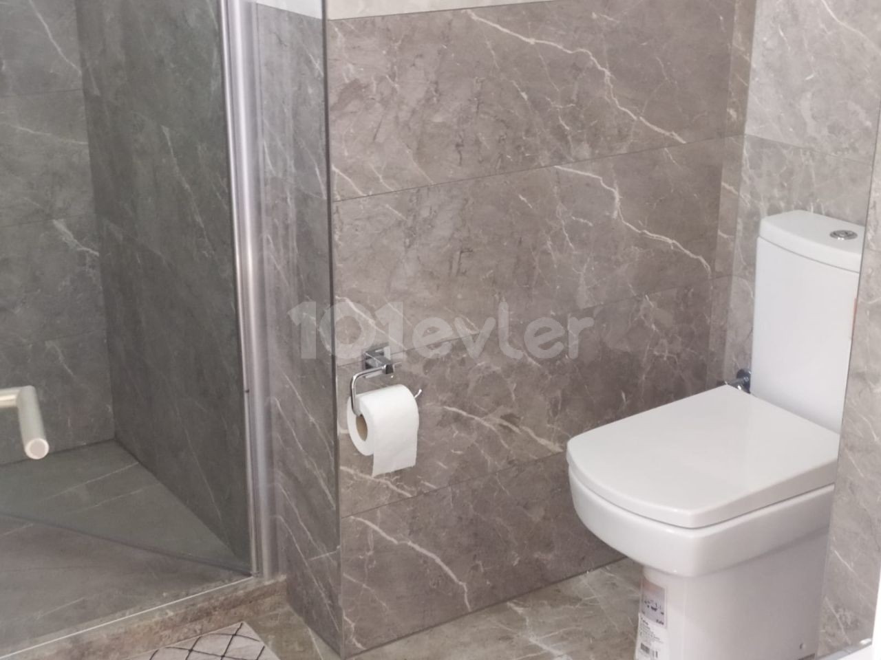 2+1 flat for sale in the most comfortable area of ​​Yenibogazici