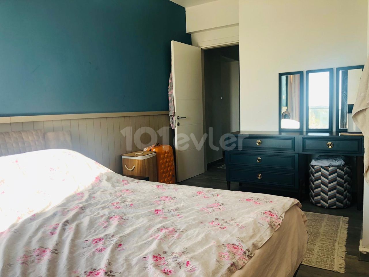 Yeniboğaziçinin gözde bölgesinde deniz manzaralı penthouse