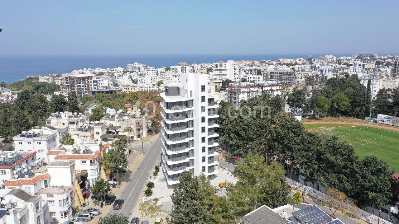 A Complete Building For Sale In The Center Of Kyrenia Suitable For The Owner&#39;s Apartment Permit ** 