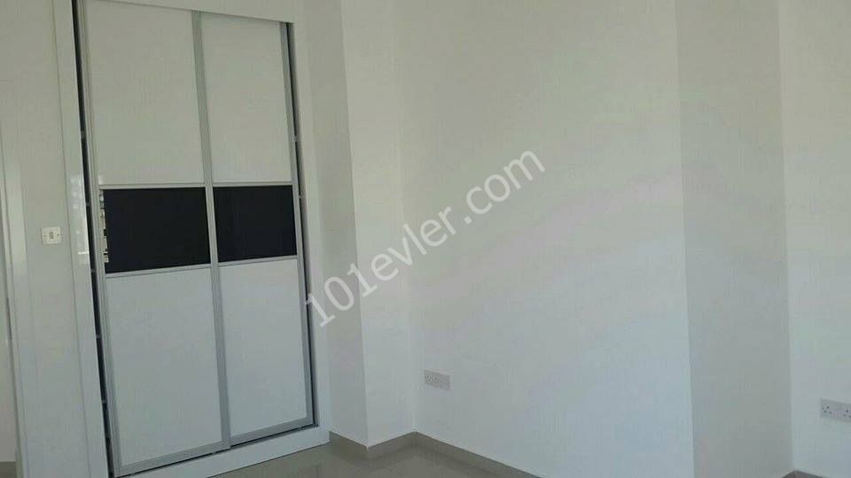 0 Wohnung zum Verkauf in Famagusta Kaliland Informationen: 05338653644 ** 