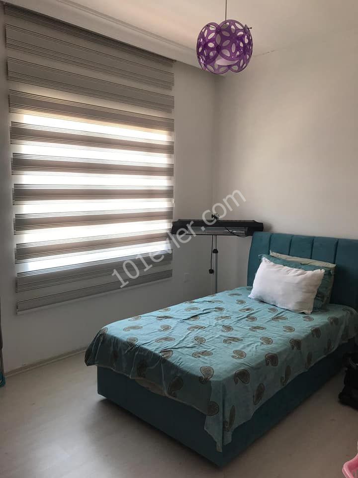 TUZLA BÖLGESİNDE SATILIK DAİRE. Bilgi için: 0533 886 7072