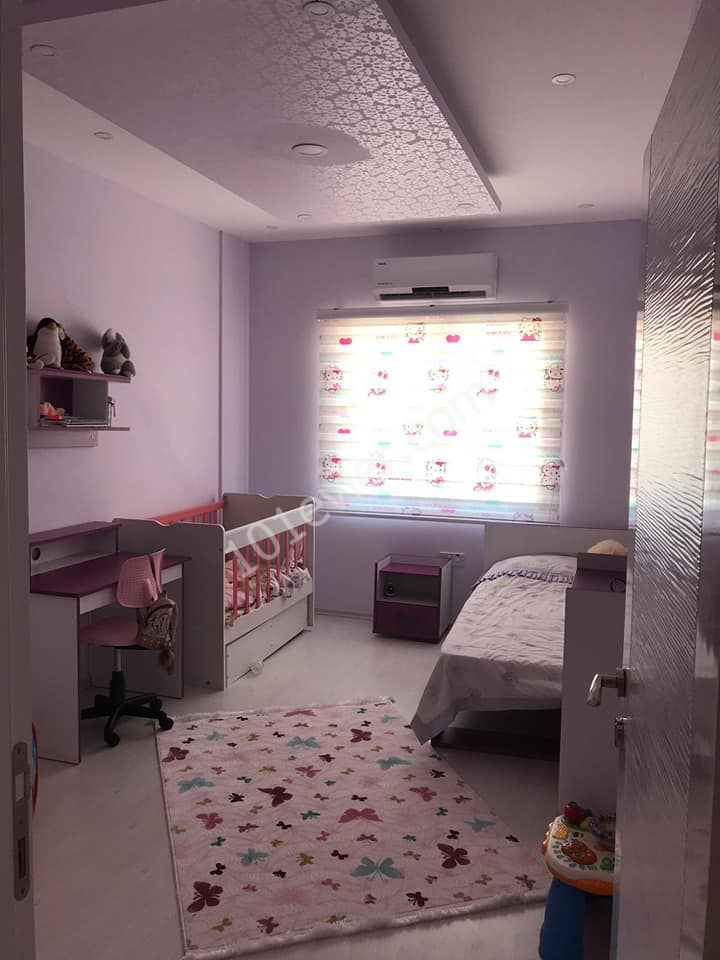 TUZLA BÖLGESİNDE SATILIK DAİRE. Bilgi için: 0533 886 7072