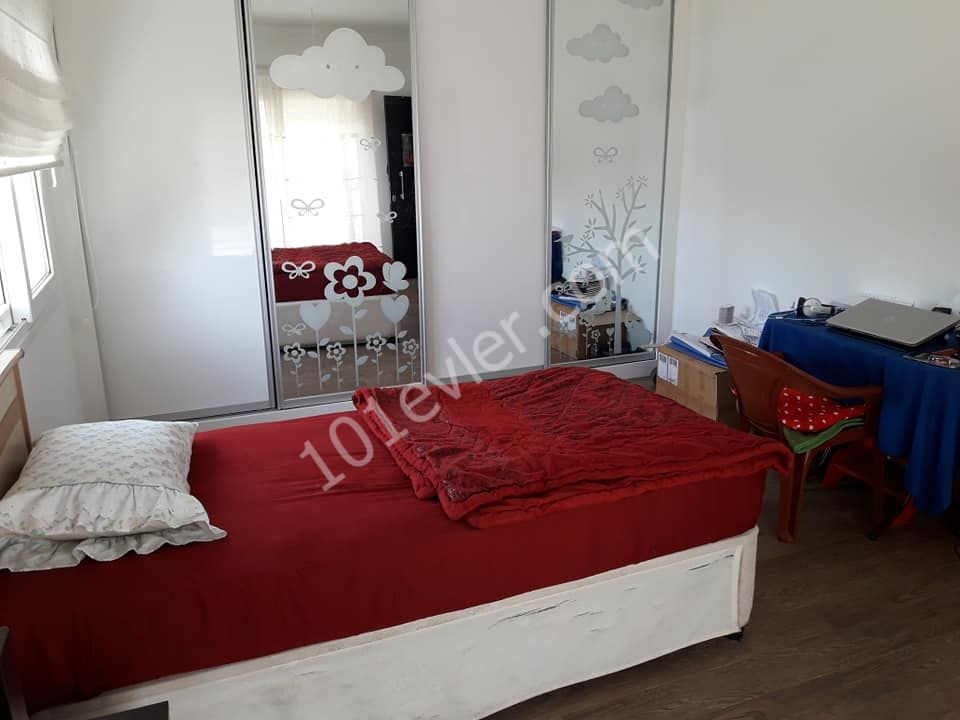 MAĞUSA KARAKOL BÖLGESİNDE SATILIK PENTHOUSE Bilgi için: 0533 886 7072