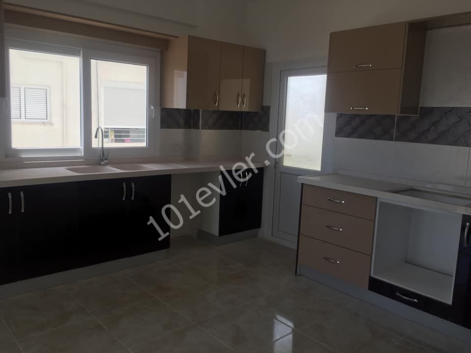 Flat For Sale in Yeni Boğaziçi, Famagusta