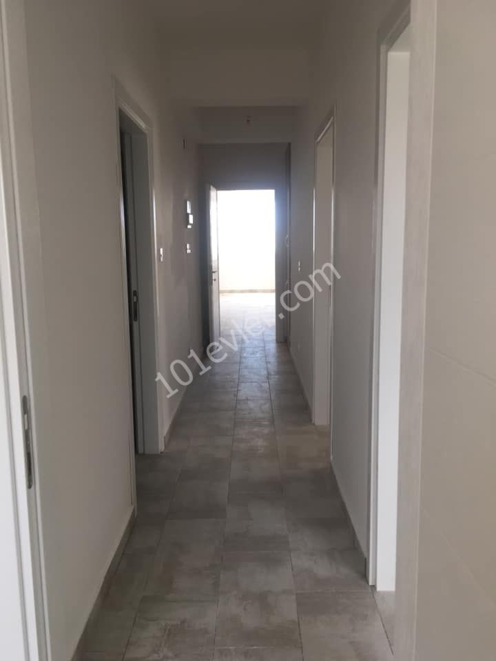 Flat For Sale in Yeni Boğaziçi, Famagusta