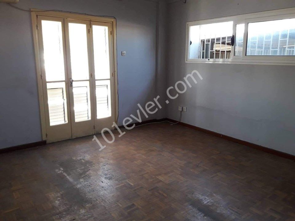 Ground Floor 3+1 Apartment in Maras District For information:05338649682 ** 