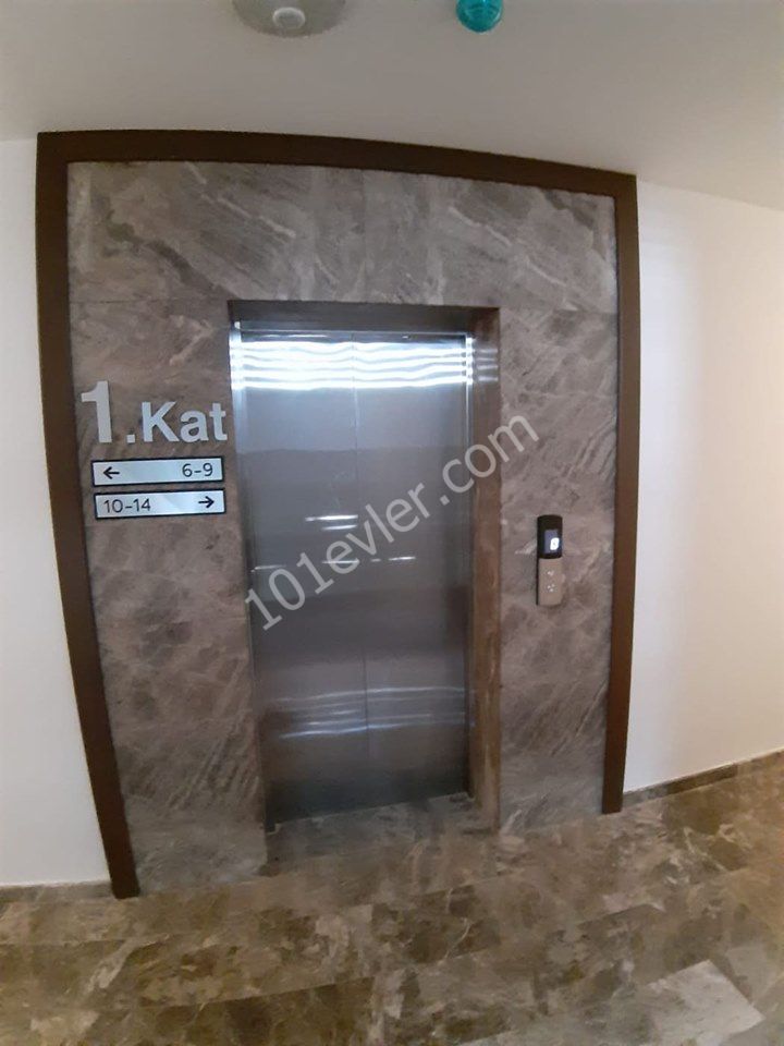 Mağusa Şehir Merkezinde Yatırım Amaçlı 1+1 Yeni Daireler  Bilgi için:05338867072