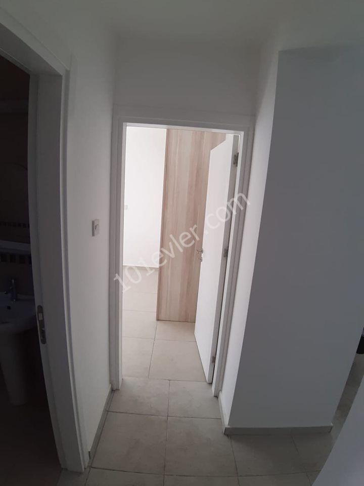 Neue 2 + 1 Wohnung in Kaliland für Informationen:05338867072 ** 