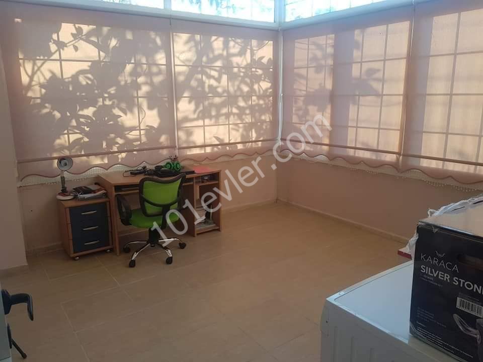 Famagusta TUZLA Region gepflegtes Haus für Informationen: 05338653644 ** 