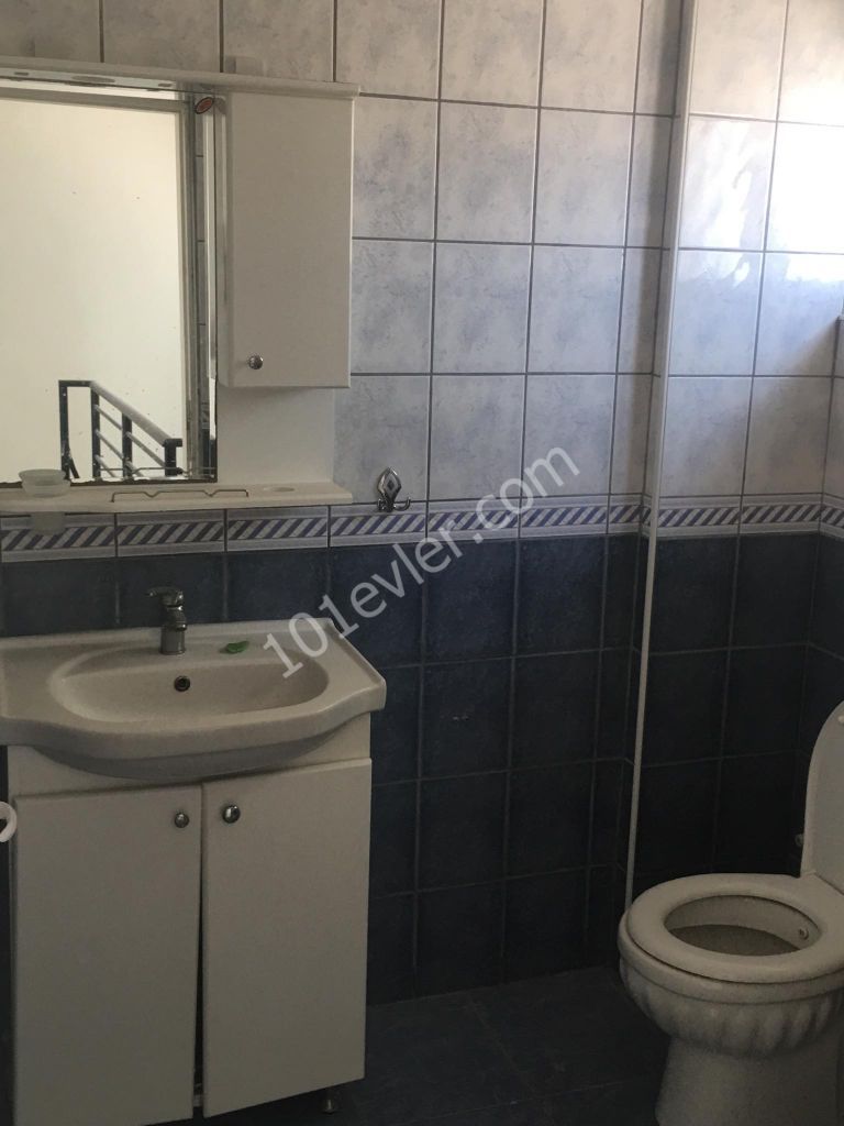 2 + 1 Duplex in Tuzla für Informationen:05338649682 ** 