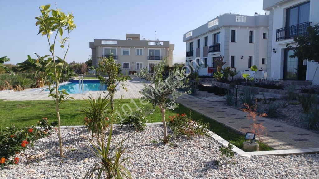 Girne, Lapta'da full eşyalı RESİDANZ DAİRE