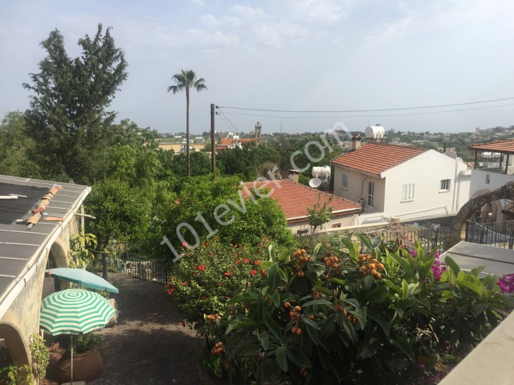 Einfamilienhaus Kaufen in Lapta, Kyrenia