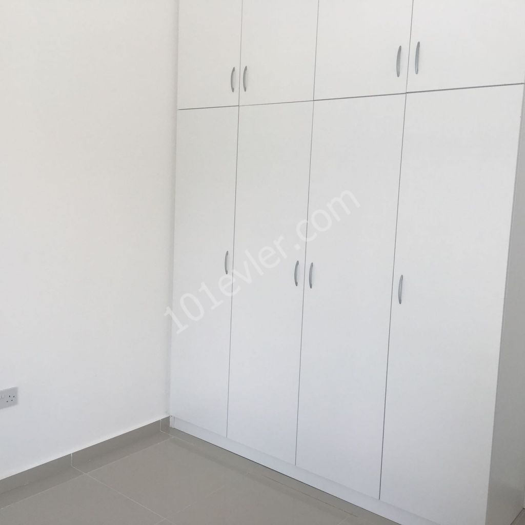 brand new 1+1 apartment walking distance to main road ** 