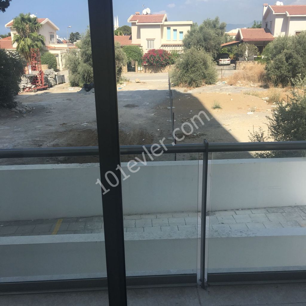 brand new 1+1 apartment walkıng dıstance to maın road