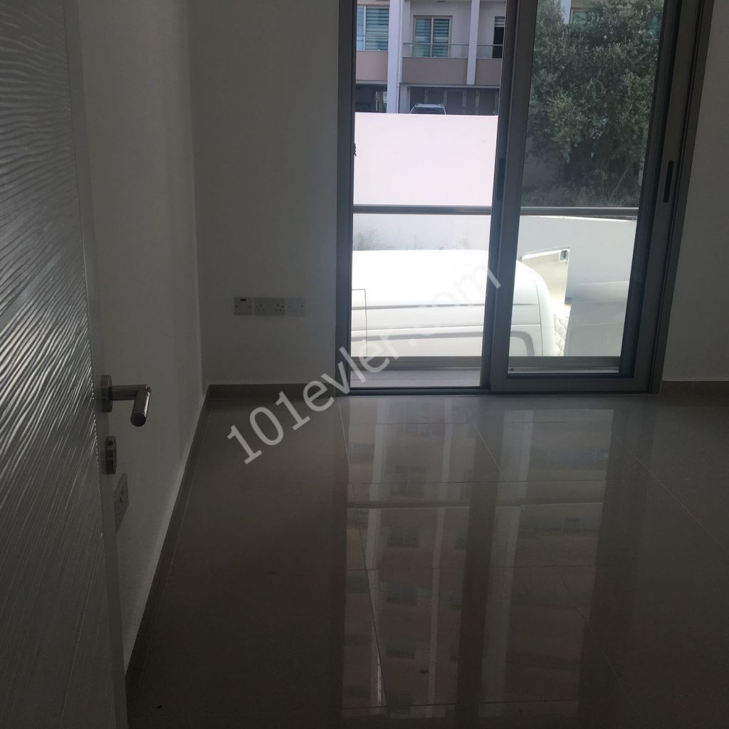 brand new 1+1 apartment walkıng dıstance to maın road