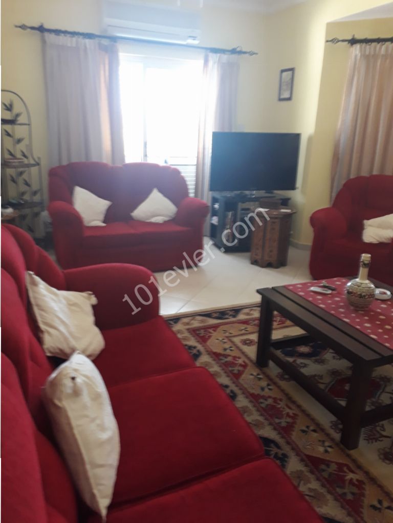 Beautiful 3 bedroom Villa with swimming pool near the maın road ın Catalkoy