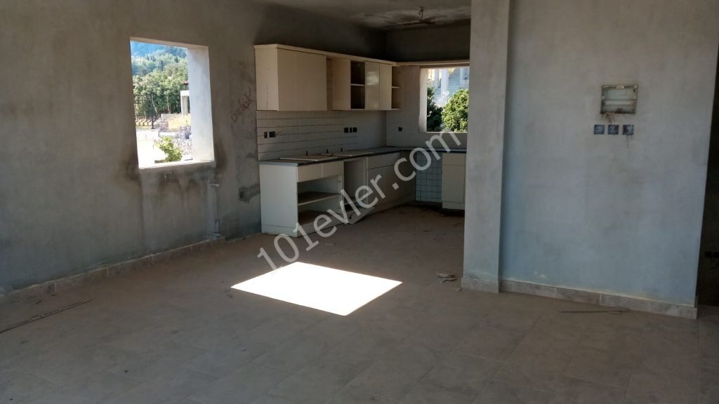 2 x 90% Finished villa in  beautiful Karmi