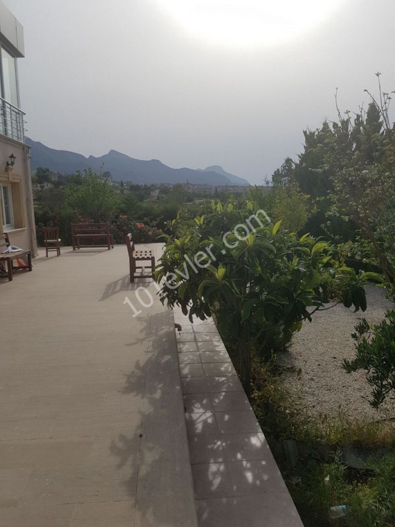 Villa For Sale in Arapköy, Kyrenia