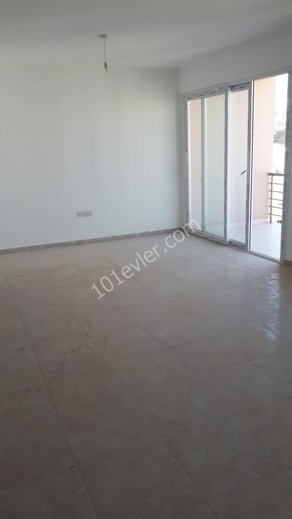 Flat To Rent in Girne Merkez, Kyrenia