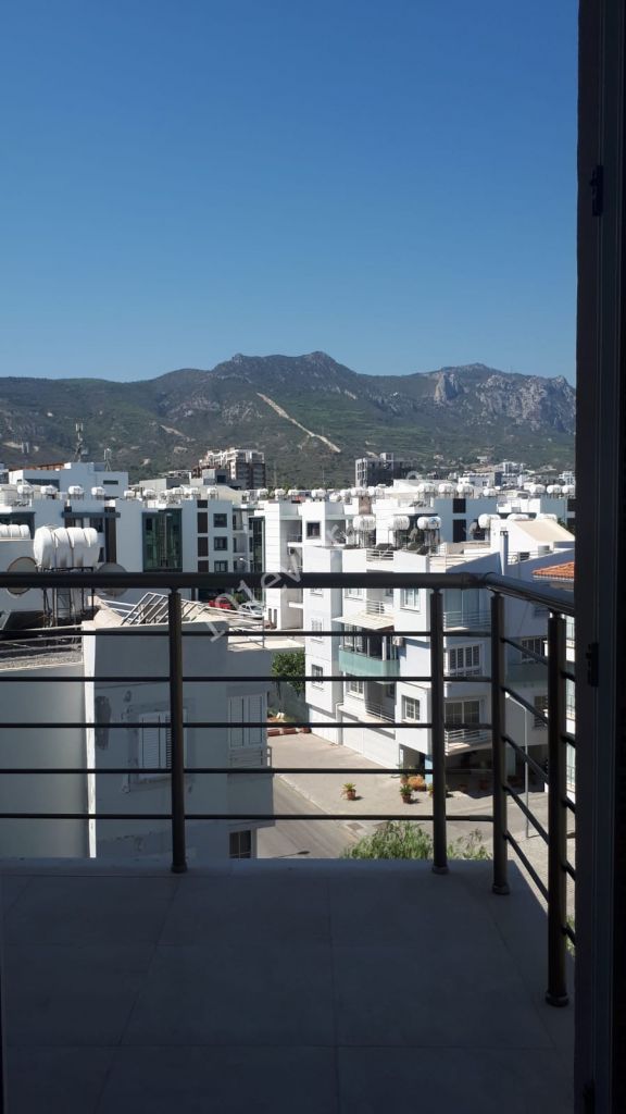 Flat To Rent in Girne Merkez, Kyrenia