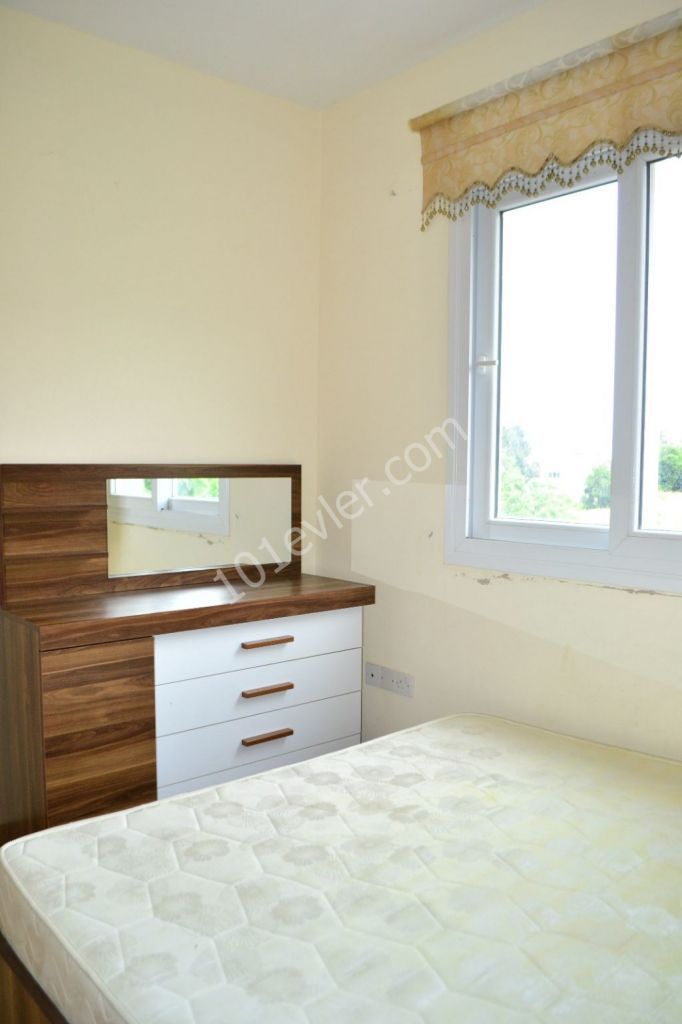 Flat To Rent in Alsancak, Kyrenia