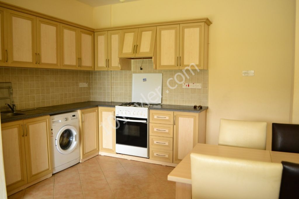 Flat To Rent in Alsancak, Kyrenia