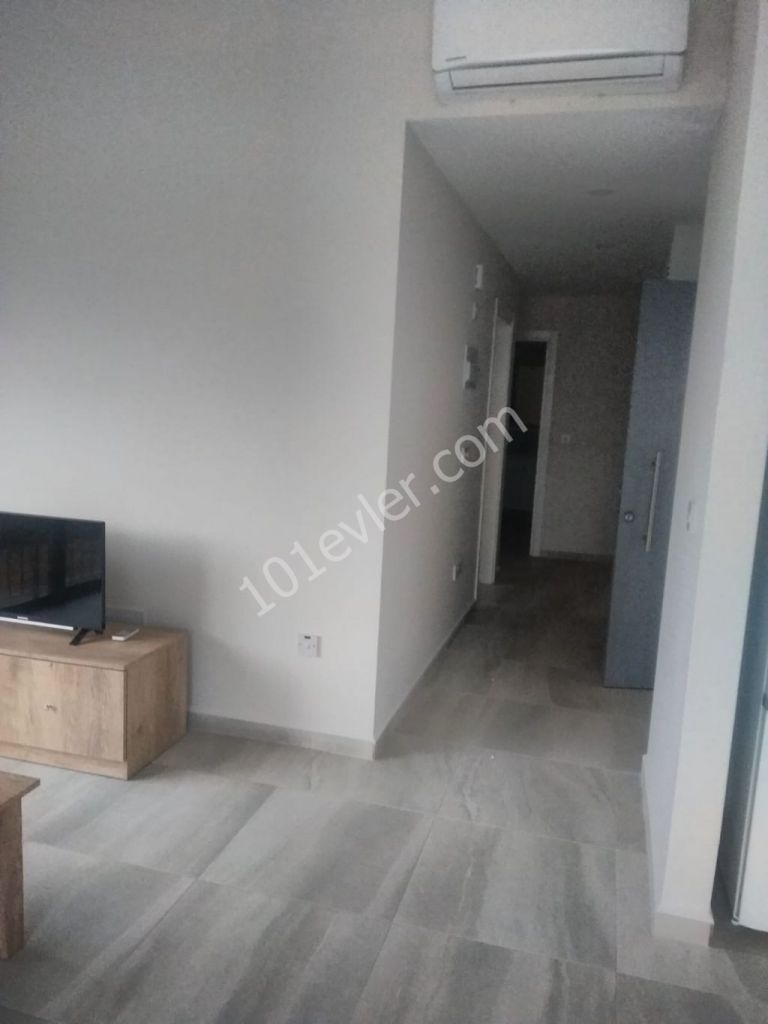 Flat To Rent in Alsancak, Kyrenia