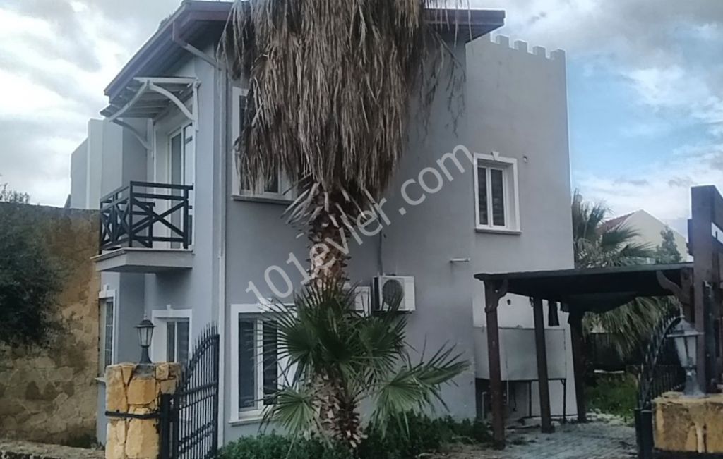 Villa For Sale in Çatalköy, Kyrenia