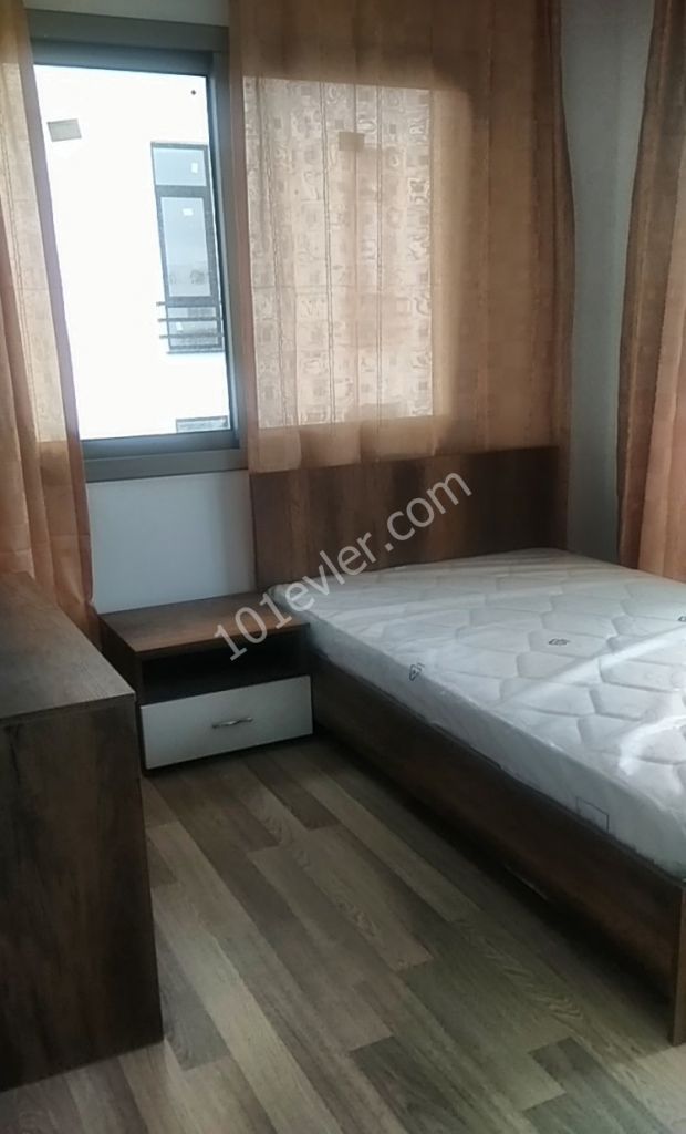 3+1 LU LLOGARA WOHNUNG IM ZENTRUM VON KYRENIA ZU VERMIETEN !!! ** 