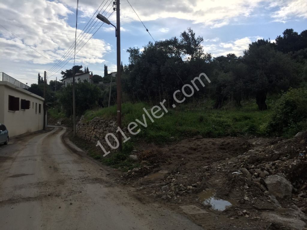 KYRENIA/Karşıyaka village around 2.5 Dönüms of PLOT with excellent sea and mountain views