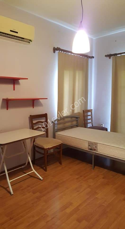 Flat To Rent in Lapta, Kyrenia