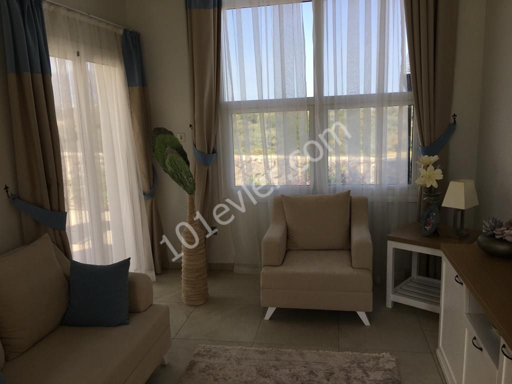 Flat To Rent in Alsancak, Kyrenia