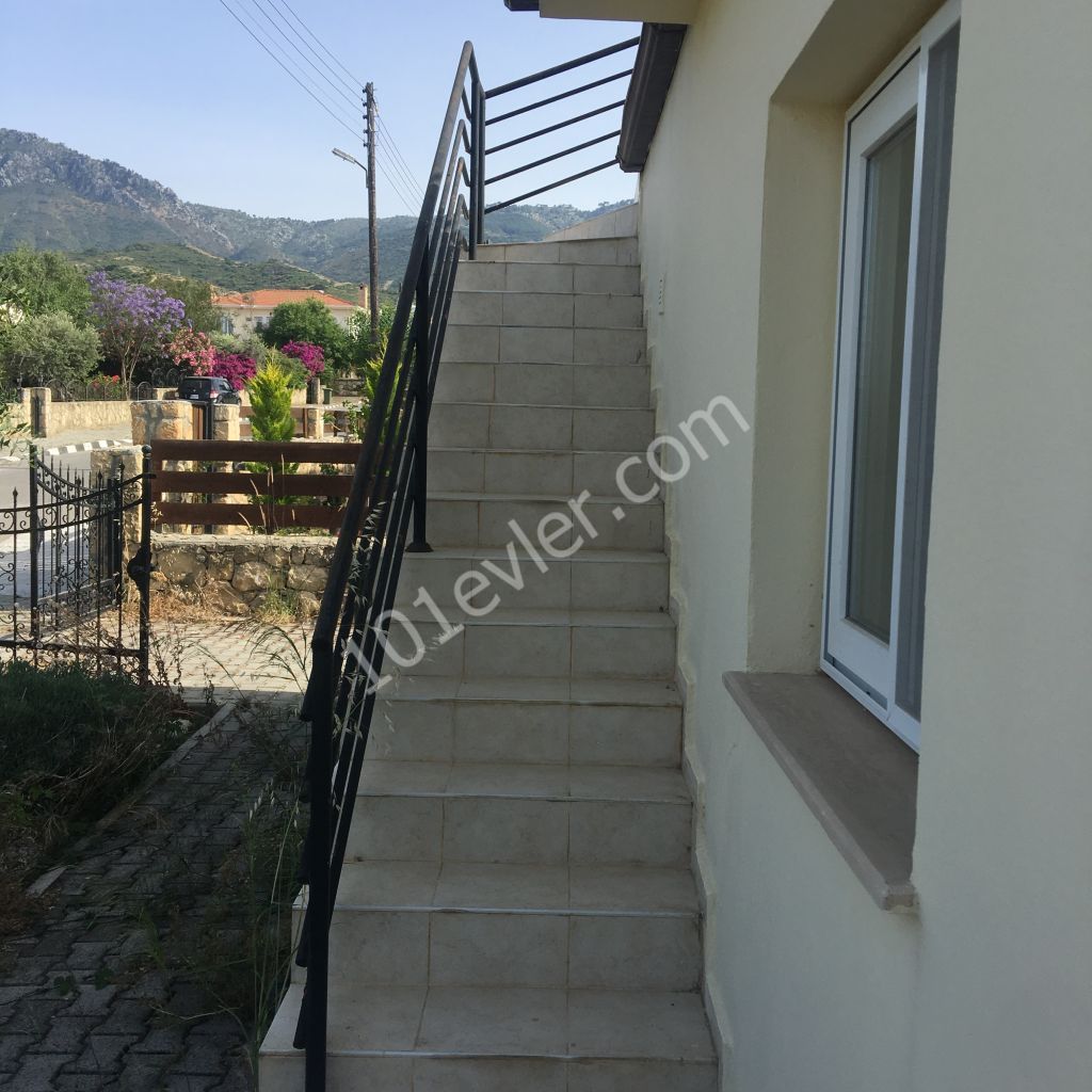 Bungalow For Sale in Alsancak, Kyrenia