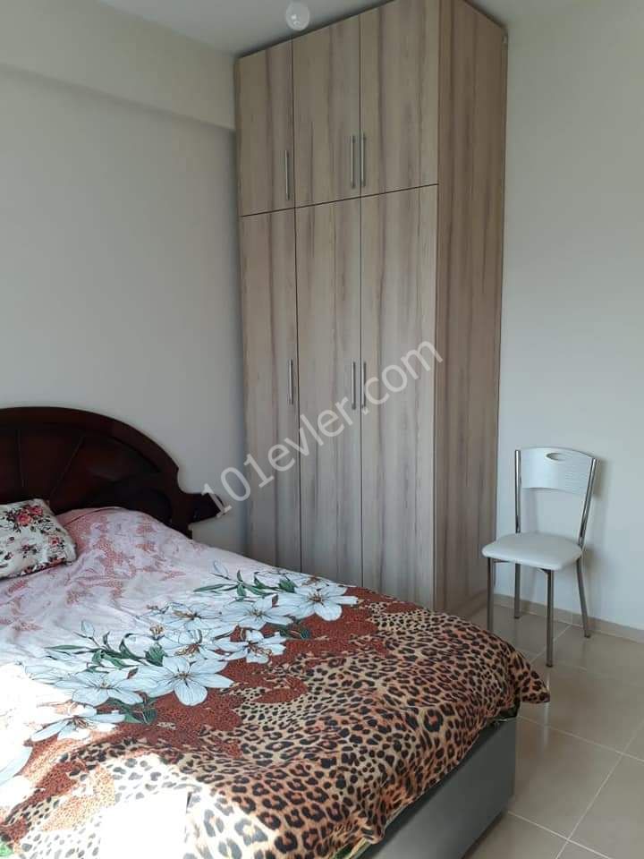 Flat To Rent in Alsancak, Kyrenia