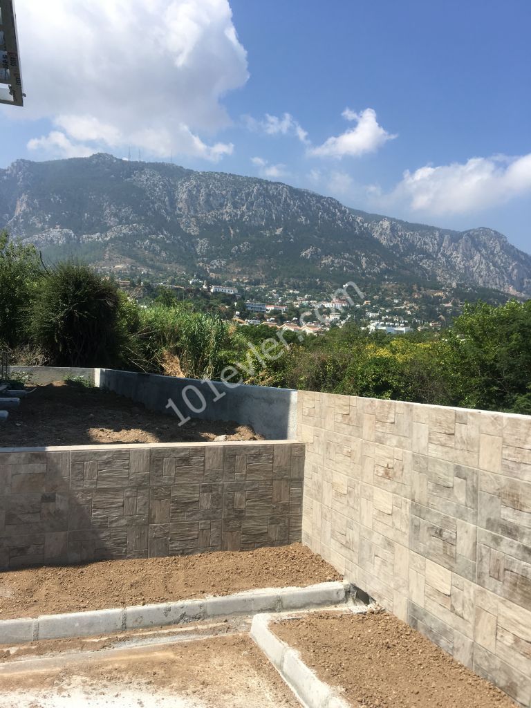 Apartments in Kyrenia, LAPTA mit 1 +1 LOFT - Architektur und einer ganz besonderen Architektur mit Zentralheizung / Kühlung - hergestellt nach dem Konzept von CITTAASLO ① - Fiat fiel auf 55,500 Stg. ** 