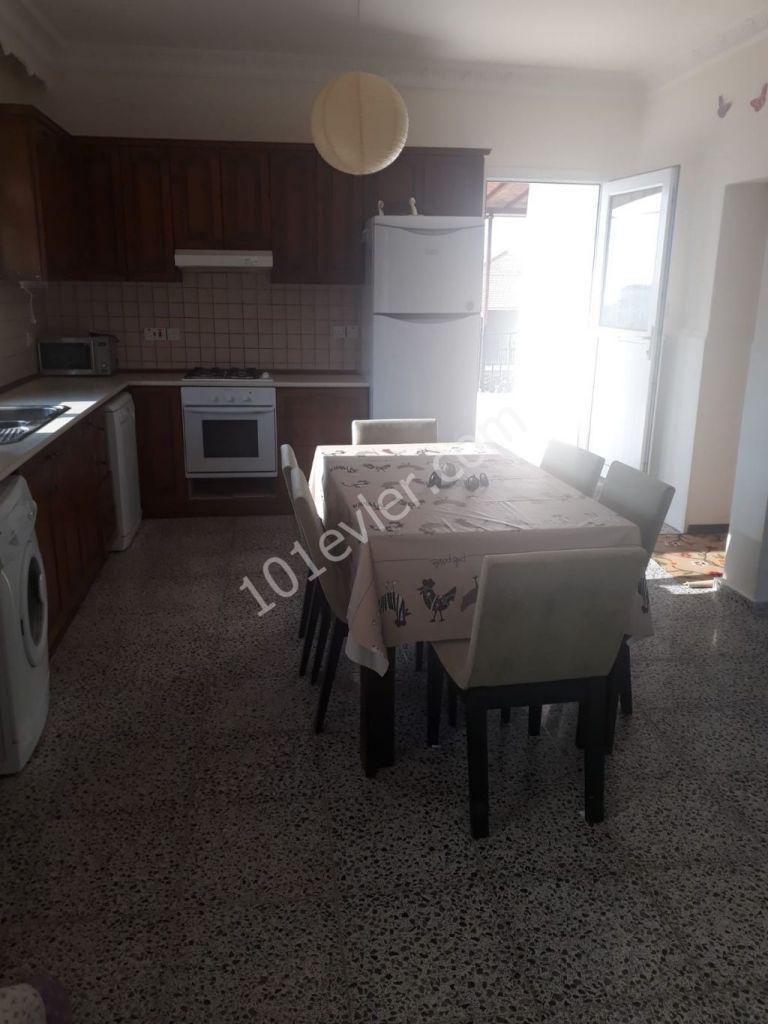 ALSANCAK RIVER SIDE OTELE YAKIN GENİŞ MANZARALI TEMİZ DAİRE. 0533 846 1183 ZEBO TAJİEVA.