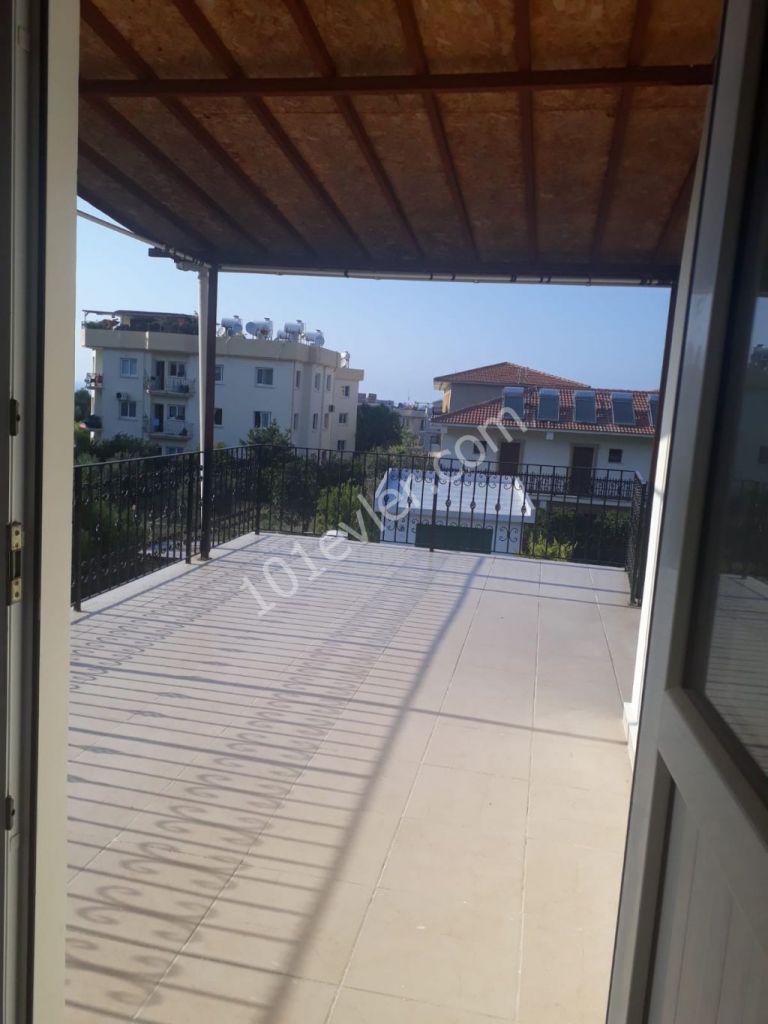 ALSANCAK RIVER SIDE OTELE YAKIN GENİŞ MANZARALI TEMİZ DAİRE. 0533 846 1183 ZEBO TAJİEVA.