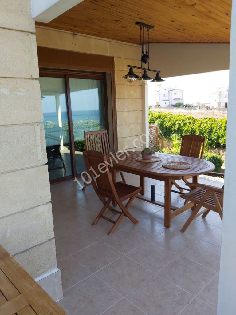 GERMAN TITLE 3 BEDROOM VILLA LLOGARAGH LLOGARAGH POOL IN KARSIYAKA VILLA VERY CLOSE TO THE SEA ** 