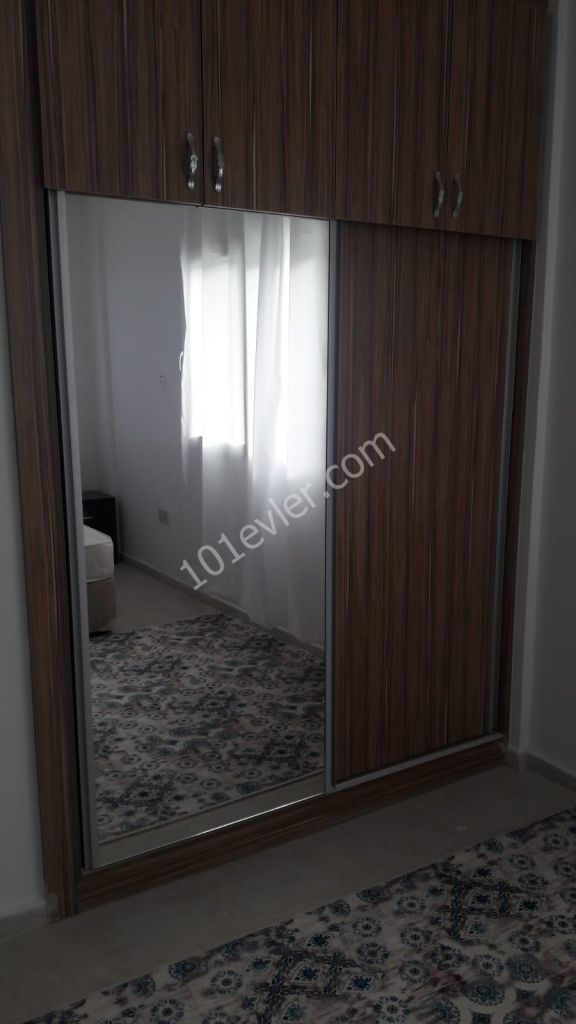 Flat To Rent in Alsancak, Kyrenia