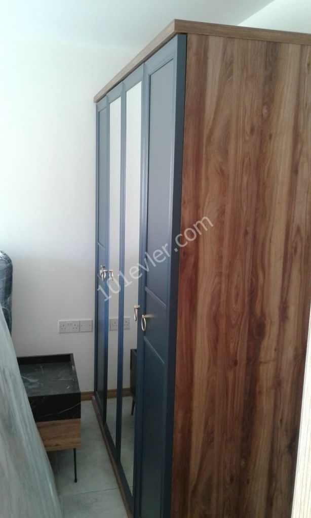 Flat To Rent in Alsancak, Kyrenia