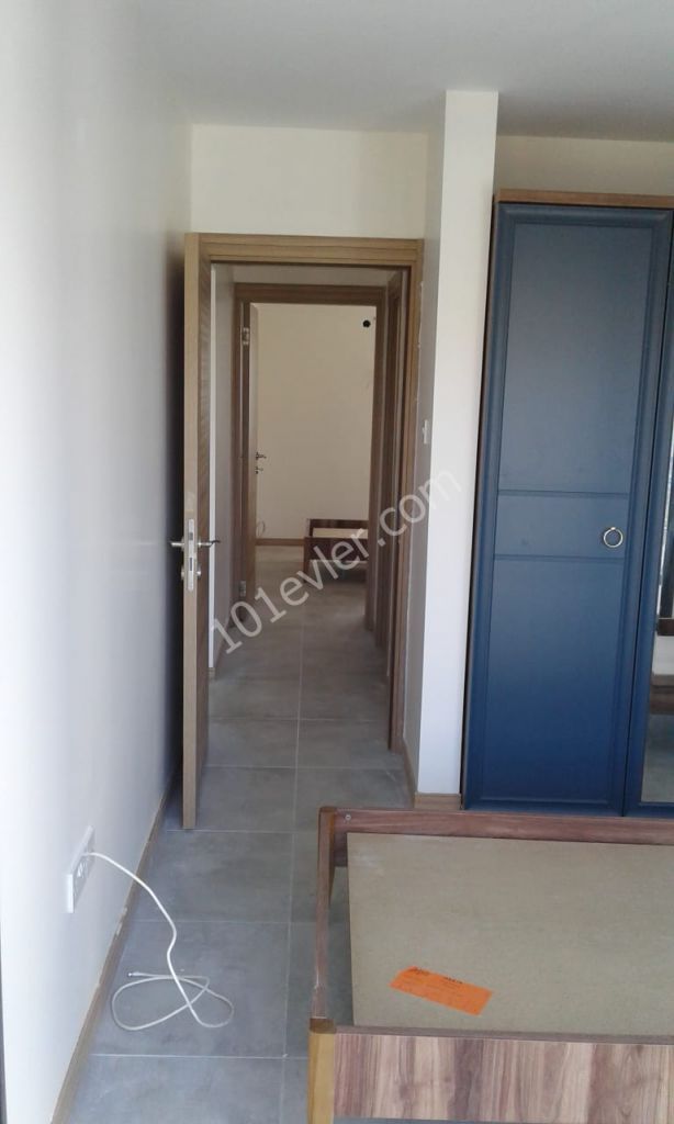 Flat To Rent in Alsancak, Kyrenia