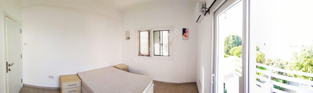 Kyrenia, Alsancak auch 2+1 Gemeinschaftspool und möbliert 1.Etage Wohnung ** 